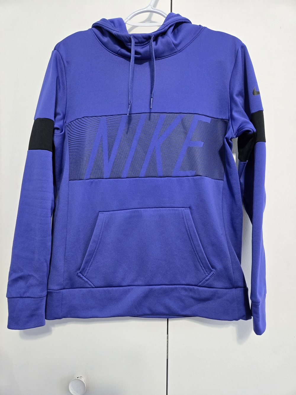 Nike‎ Dri-FIT Pullover Hoodie Women's Small Purple Therma Training Sweatshirt